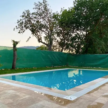 Вилла 4 Bedroomwith Private Pool Nature Interwined
