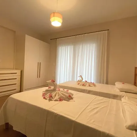 Вилла 4 Bedroomwith Private Pool Nature Interwined *